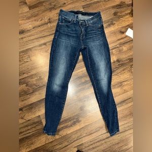Dark wash Lucky brand jeans
